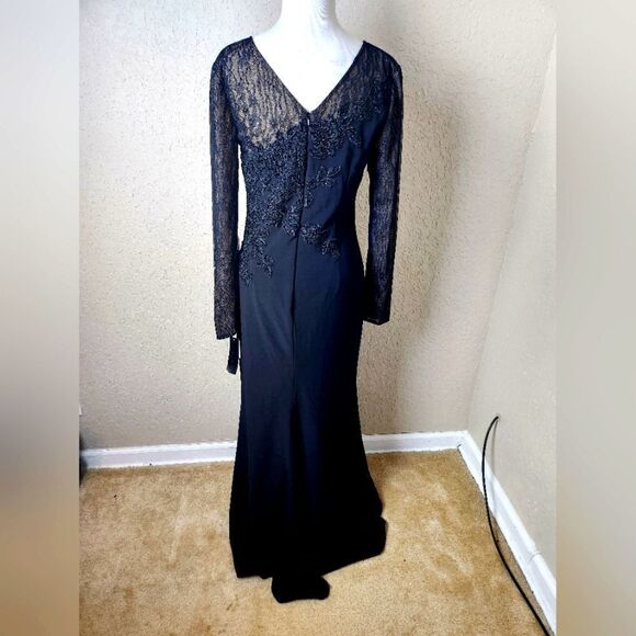 Xscape Lace Embroidered Beaded Evening Gown Dress Black Size 8 New - Picture 2 of 10
